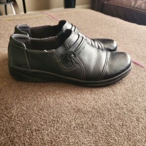 Comfortable Black Clarks